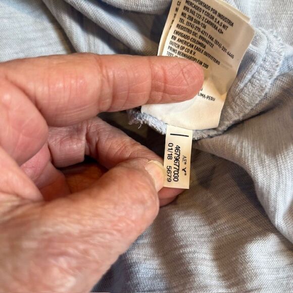 American Eagle Off the Shoulder Women's Light Blue Top with White Embroidery S - Picture 6 of 10